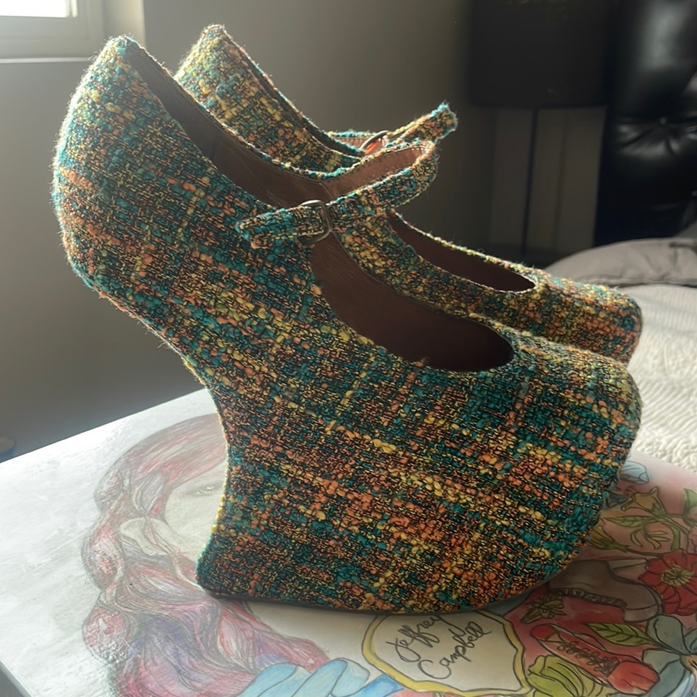 Jeffrey Campbell size 8